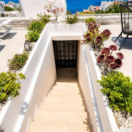 Вилла Stunning 3-bedroom Sea View With Private Pool, Garden & Bbq In Yalikavak, Бодрум