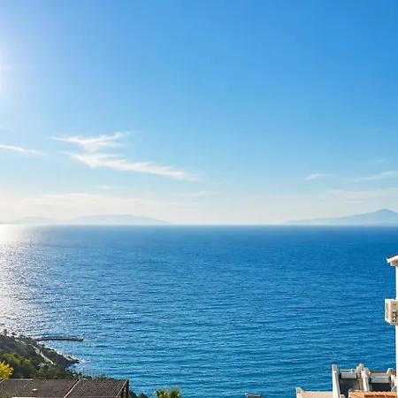 Вилла Stunning 3-bedroom Sea View With Private Pool, Garden & Bbq In Yalikavak, Бодрум